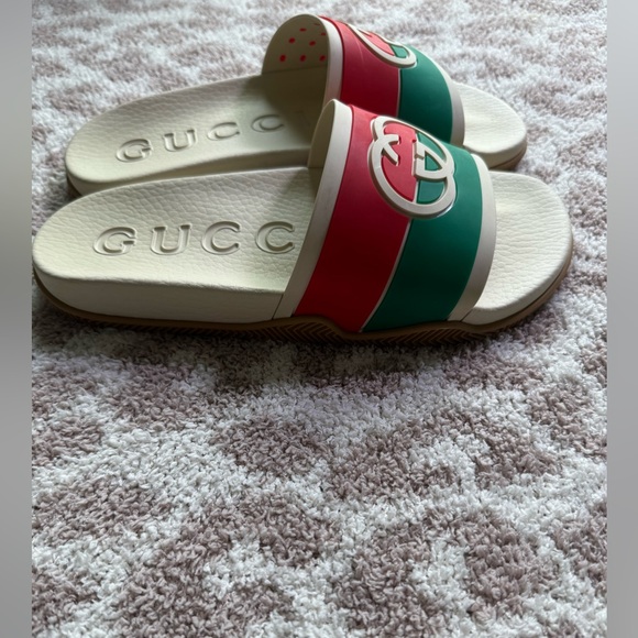 Gucci Slides